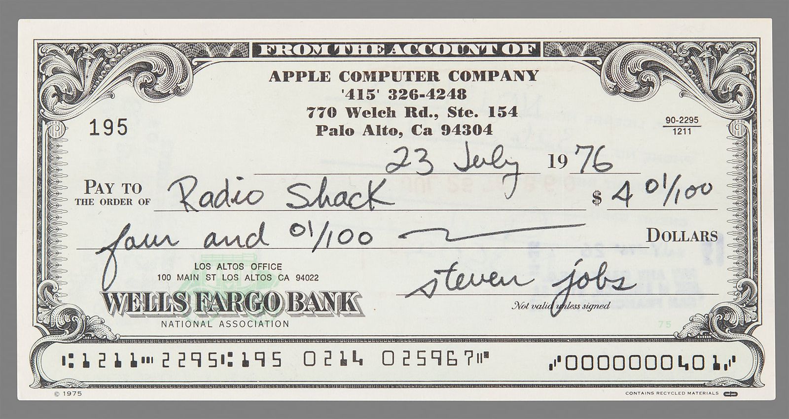 Tấm séc có chữ ký của Steve Jobs có thể bán đấu giá lên tới 606 triệu đồng - 1
