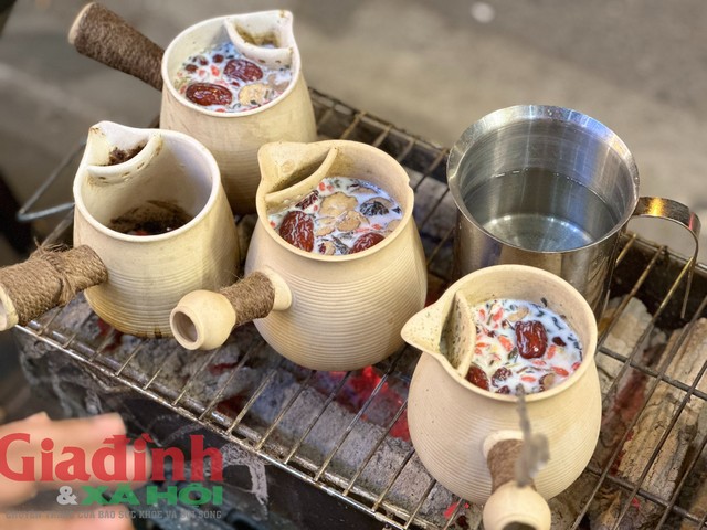 Đón Noel 2023, nhớ thử ngay món trà sữa nướng Vân Nam cực hot, vừa ấm áp, vừa ngọt ngào - 2