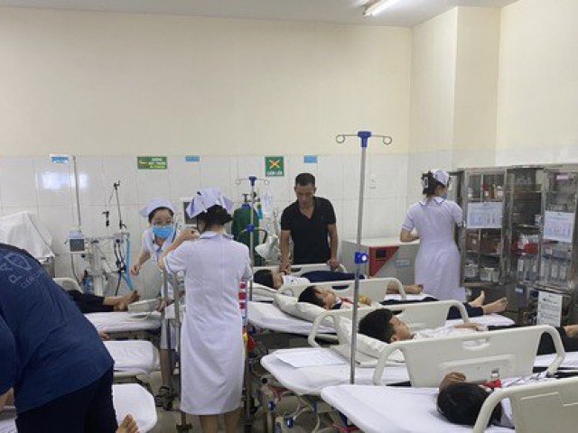 Nguyên nhân 17 học sinh tiểu học ở Đắk Lắk nhập viện cấp cứu