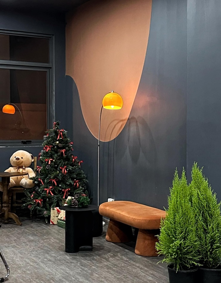 Những quán café từ dễ thương tới sang xịn, giơ máy lên là có ảnh đẹp mùa Giáng sinh - 13