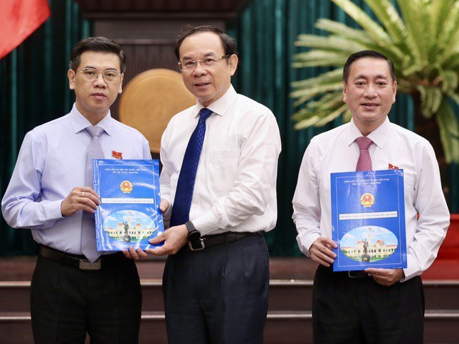 Điều động, bổ nhiệm cán bộ chủ chốt ở 4 tỉnh, thành phía Nam - 1