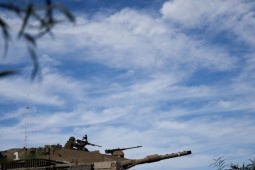 Chính phủ Mỹ dùng quyền khẩn cấp bán gần 14.000 quả đạn tăng cho Israel, không qua quốc hội