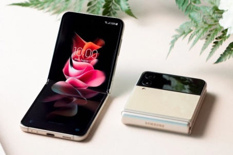 Bảng giá smartphone Samsung tháng 12/2023: Galaxy Z Flip4 đại hạ giá hơn 50%